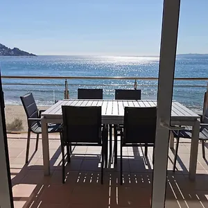  Appartement Fantastico En Primera Linea De Mar